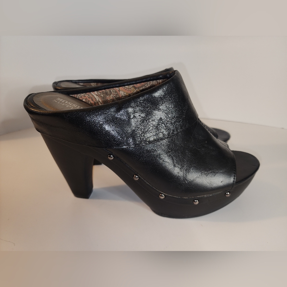 Black Leather Women's Mules